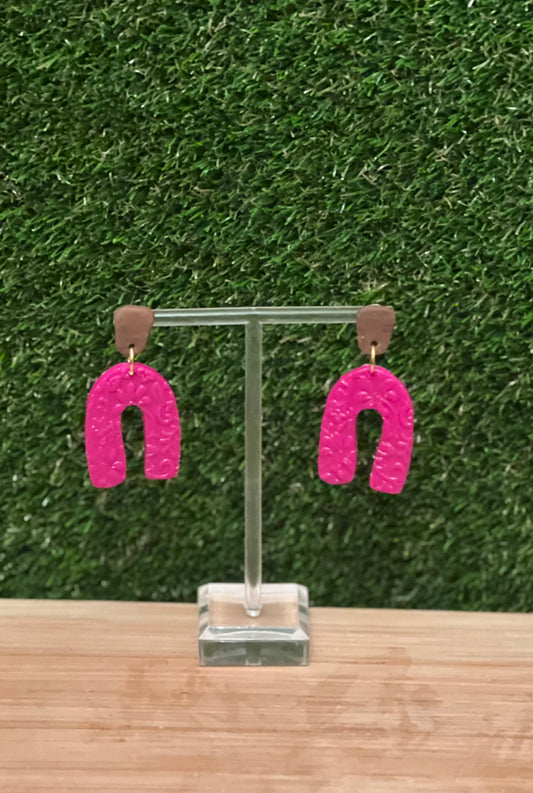 Magenta with dark oak